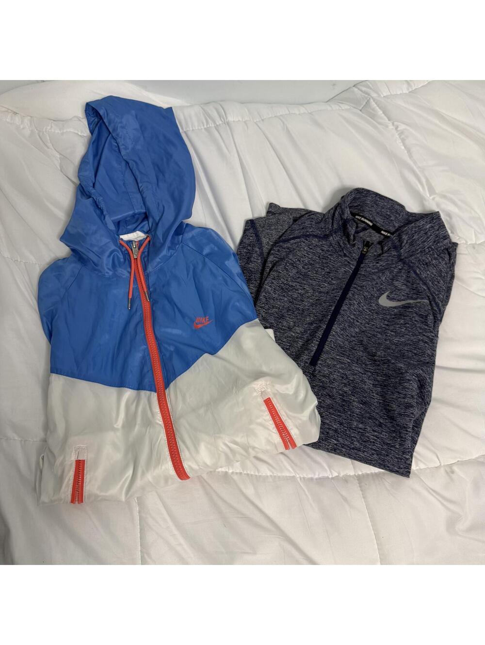 nike jacket bundle small